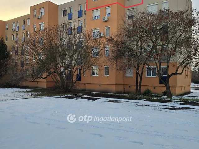 Eladó lakás Pápa 42 nm