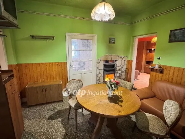 Eladó ház Nemesgörzsöny 90 nm