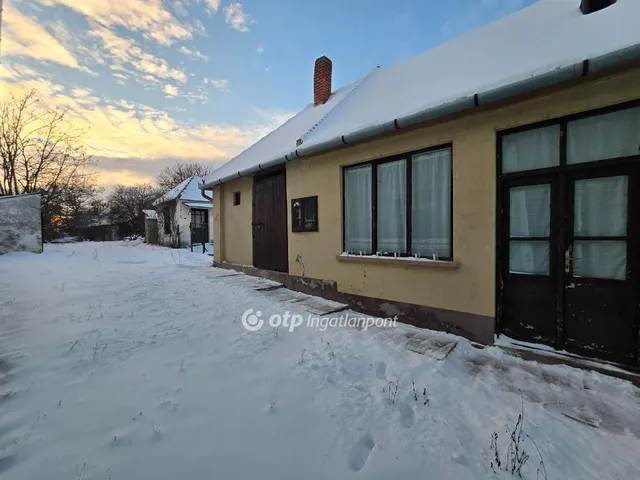 Eladó ház Vaszar 67 nm