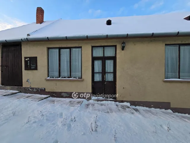 Eladó ház Vaszar 67 nm