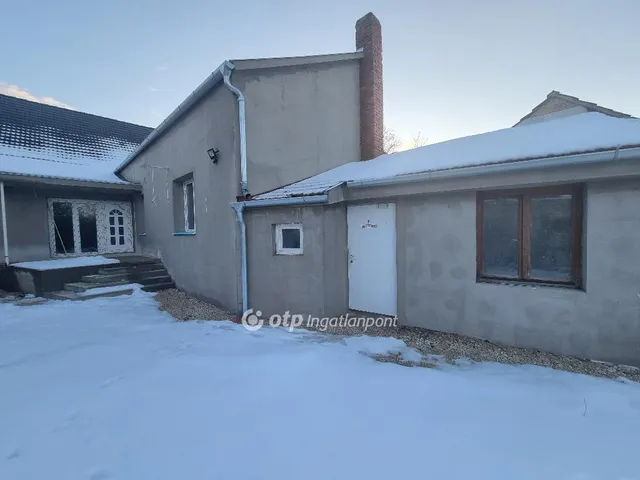 Eladó ház Pápa 125 nm