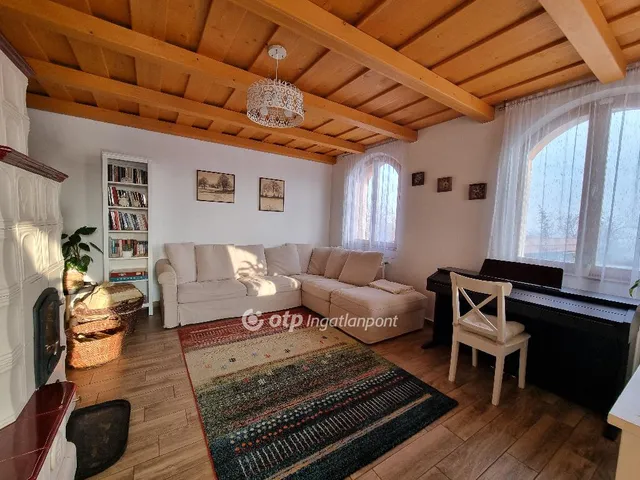 Eladó ház Bakonyjákó 148 nm