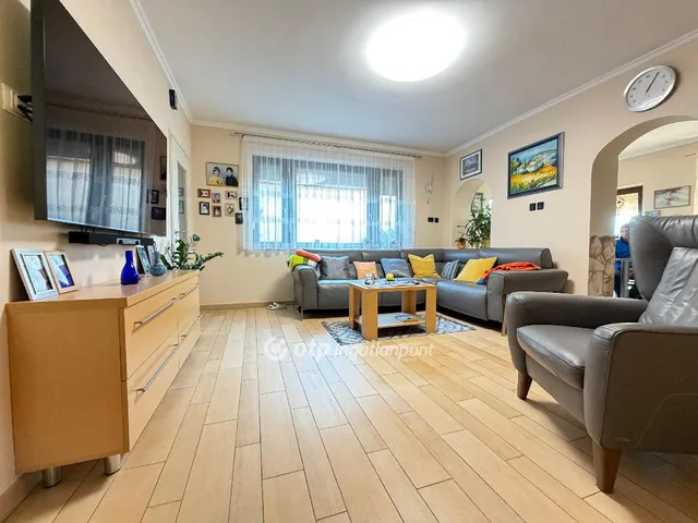 Eladó ház Ugod 121 nm