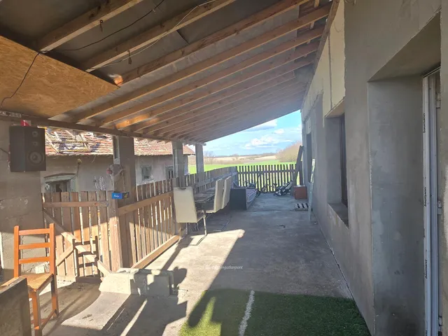 Eladó ház Vinár 156 nm