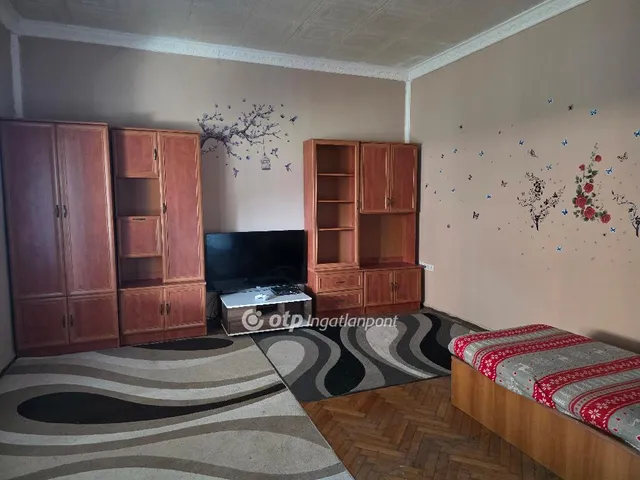 Eladó ház Vinár 156 nm