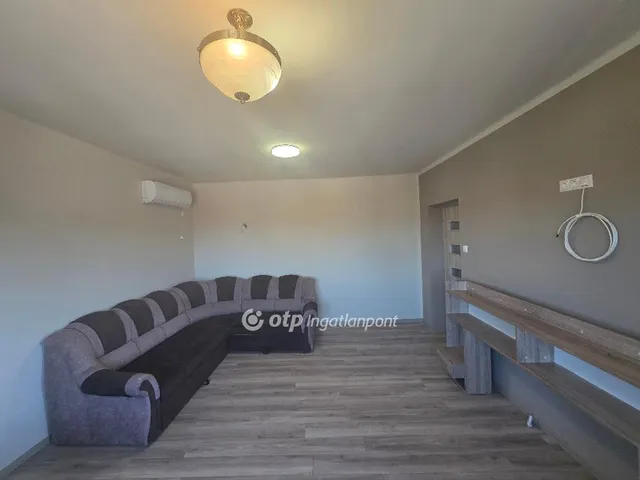 Eladó lakás Celldömölk, Mikes-lakótelep 60 nm