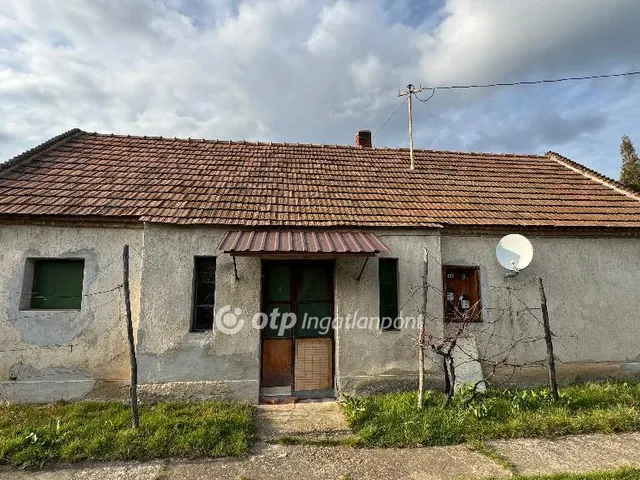 Eladó ház Kemenesszentpéter 63 nm