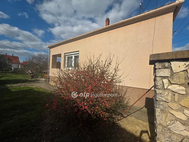 Eladó ház Pápa 68 nm