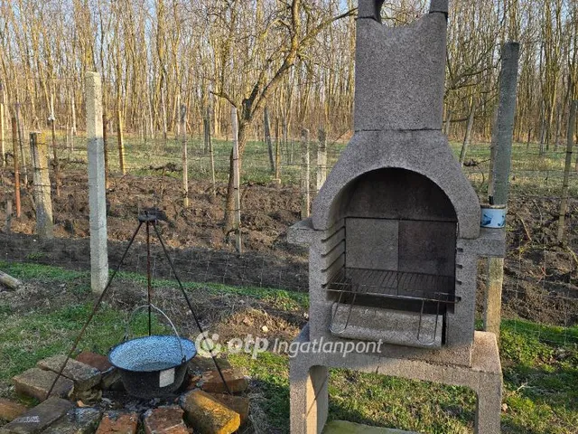 Eladó mezőgazdasági ingatlan Vaszar 417 nm