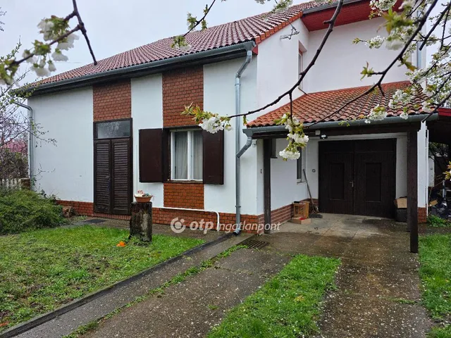 Eladó ház Celldömölk 228 nm
