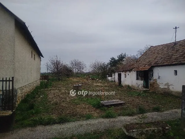 Eladó ház Csót 55 nm