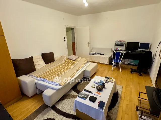 Eladó lakás Pápa, Belváros 50 nm