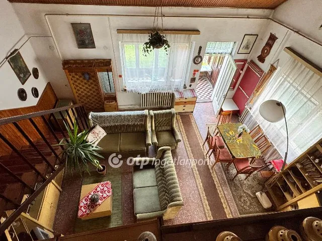 Eladó lakás Pápa, Erzsébetváros 118 nm