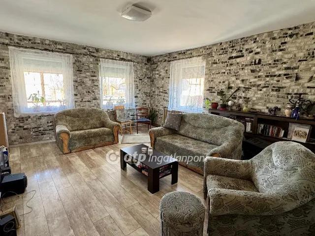 Eladó ház Mihályháza 164 nm