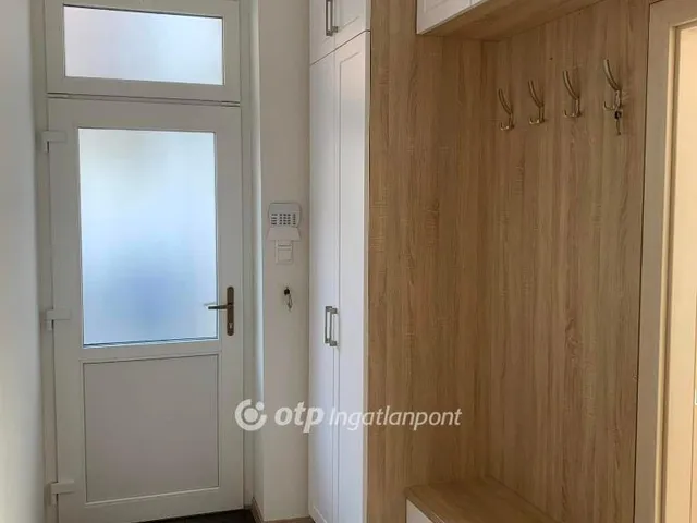 Eladó lakás Pápa, Belváros 48 nm