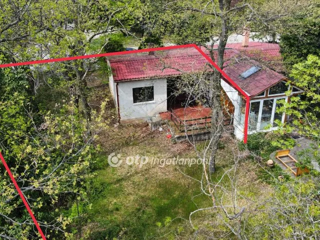 Eladó üdülő és hétvégi ház Balatonalmádi, Káptalanfüred 42 nm