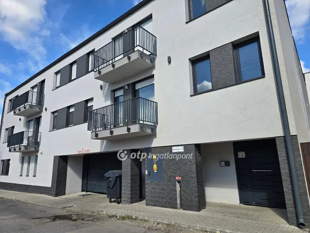 Eladó lakás Pápa 51 nm