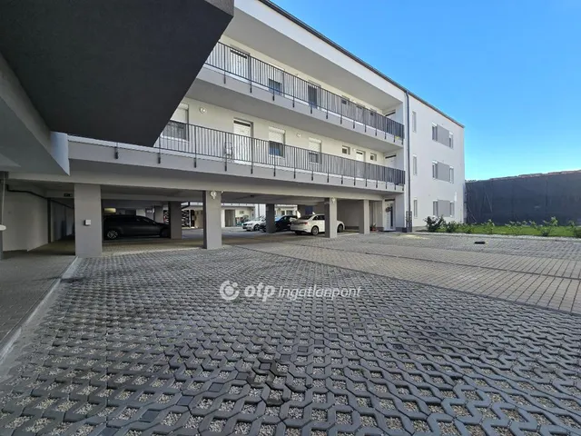 Eladó lakás Pápa 51 nm