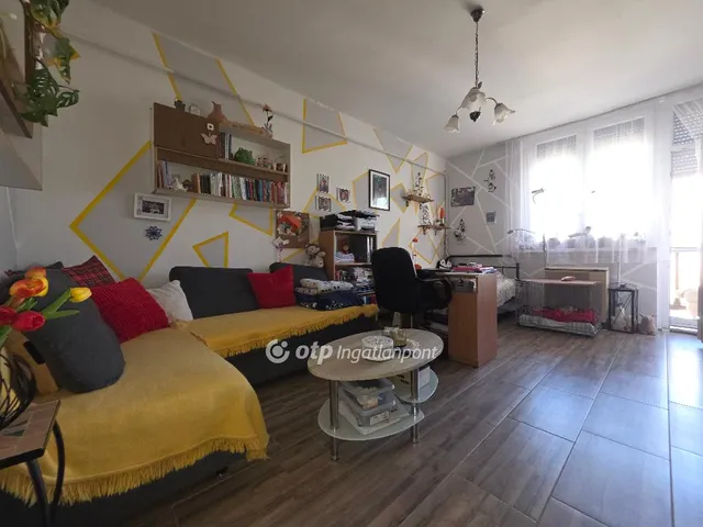 Eladó lakás Pápa 51 nm