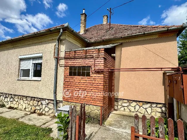 Eladó ház Pápa, Erzsébetváros 95 nm