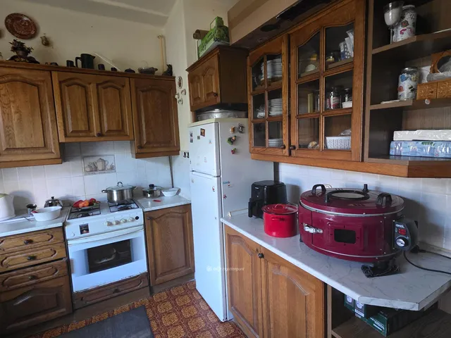 Eladó lakás Ajka 188 nm