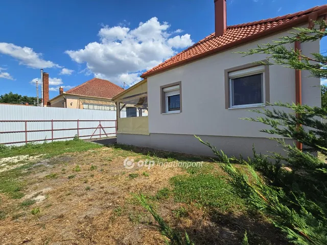 Eladó ház Pápa 70 nm