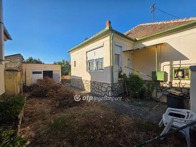 Eladó ház Pápa 94 nm