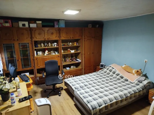 Eladó lakás Pápa 31 nm