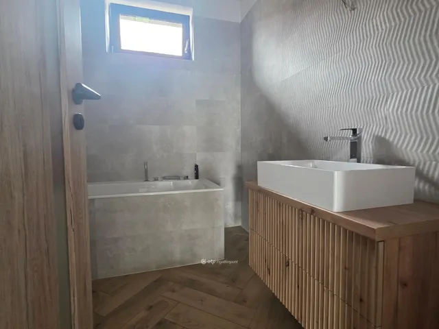 Eladó ház Pápa 154 nm