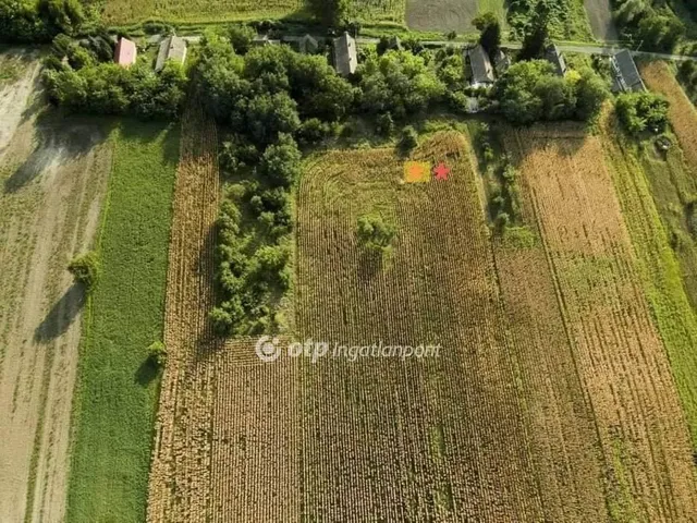 Eladó telek Előszállás, Belterület 4348 nm