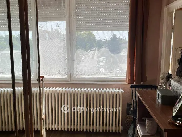 Eladó lakás Dunaújváros, nyugodt 40 nm