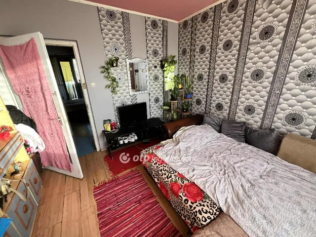 Eladó lakás Dunaújváros 58 nm