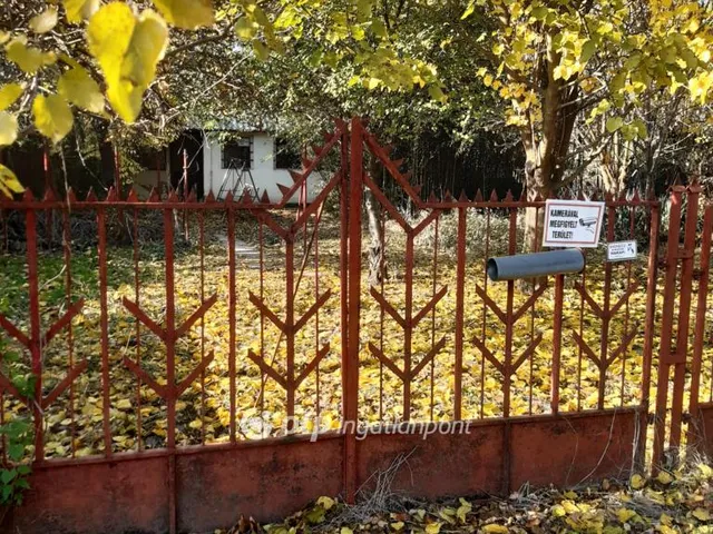 Eladó telek Dömsöd 393 nm