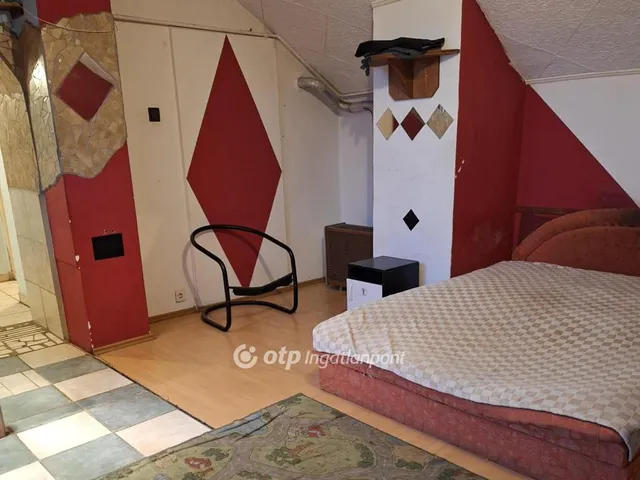 Eladó lakás Dunaújváros 41 nm