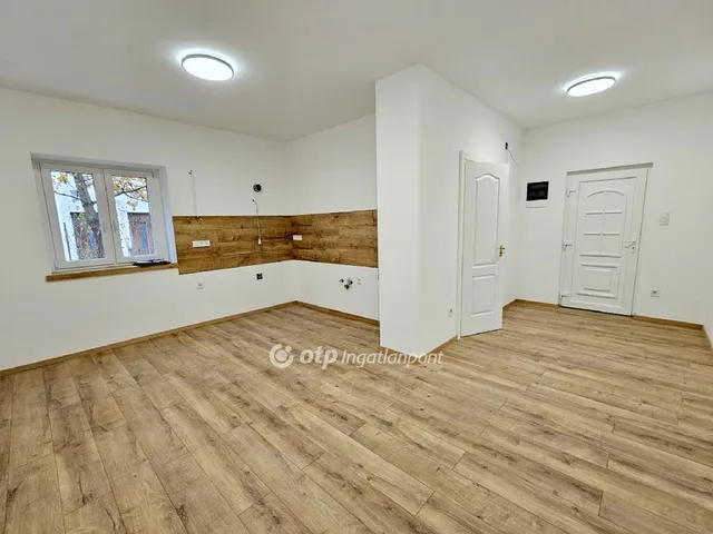 Eladó lakás Kalocsa 68 nm