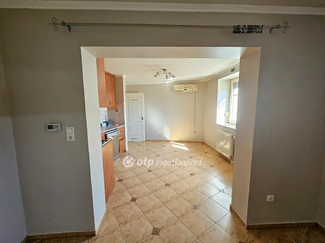 Eladó lakás Kalocsa 87 nm