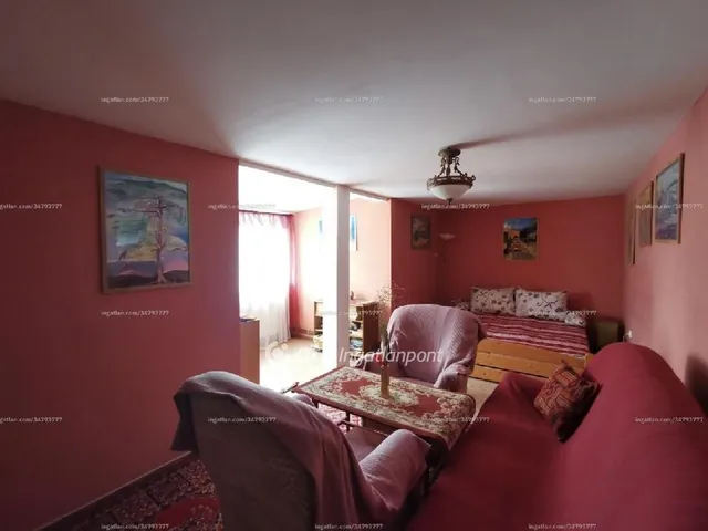 Eladó ház Rácalmás 200 nm