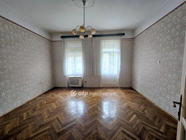 Eladó lakás Kalocsa 72 nm