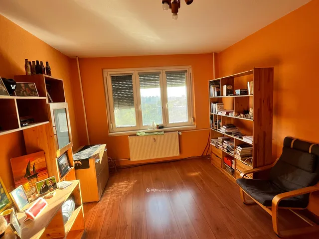 Eladó lakás Dunaújváros 59 nm