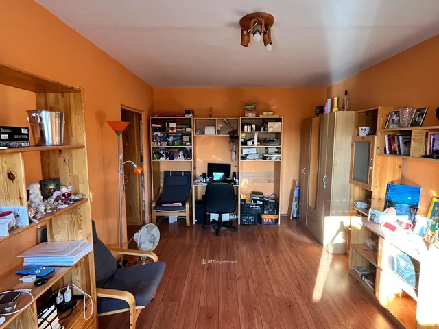 Eladó lakás Dunaújváros 59 nm