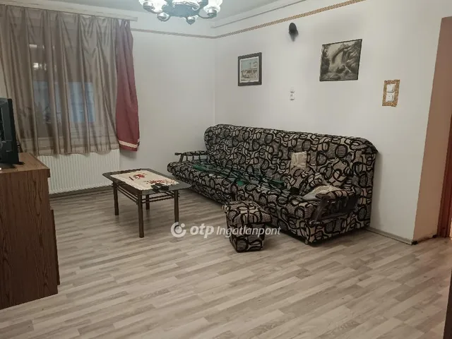 Eladó ház Lakitelek 120 nm