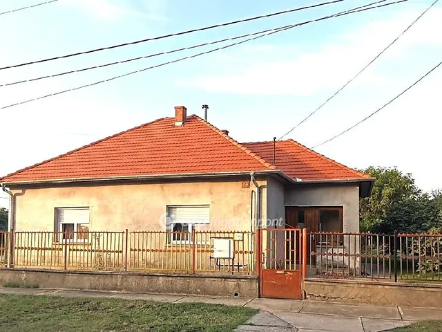 Eladó ház Lakitelek 120 nm