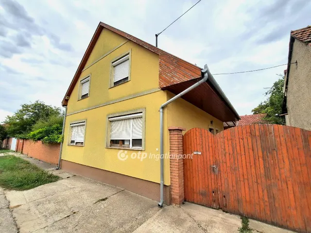 Eladó ház Kiskunfélegyháza 131 nm