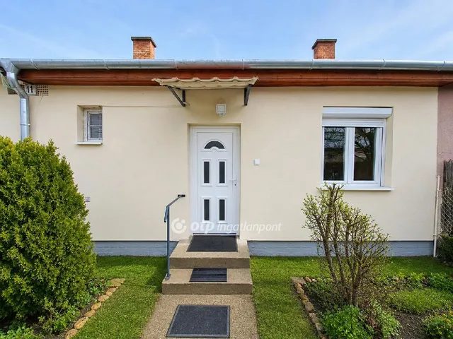 Eladó ház Kecskemét, Petőfiváros 52 nm