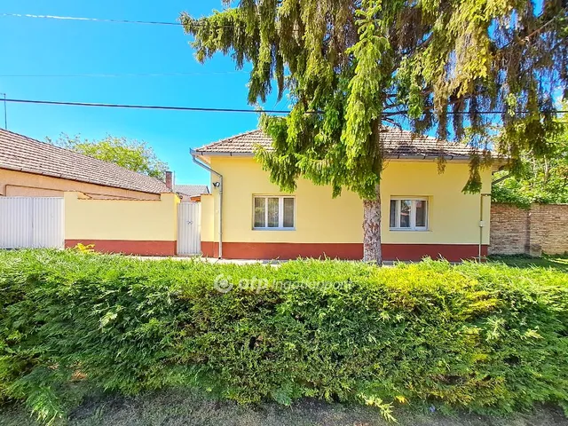 Eladó ház Nagykőrös 96 nm