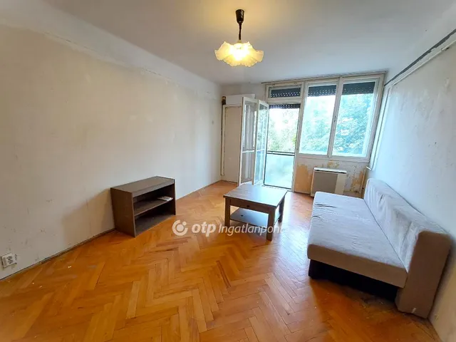Eladó lakás Szolnok 42 nm