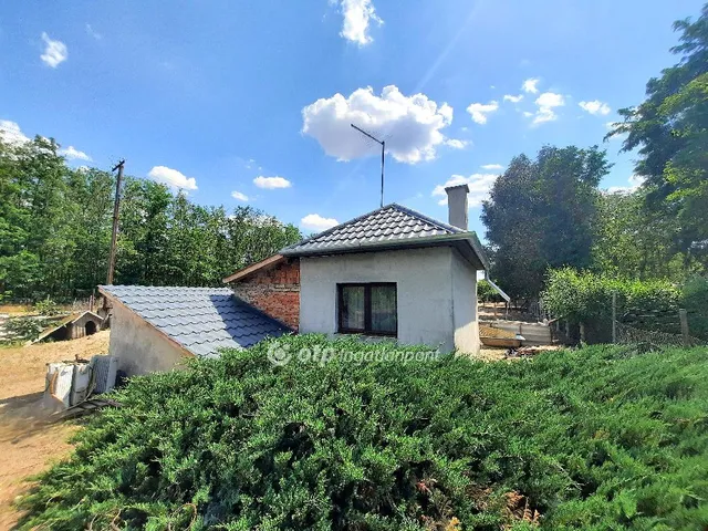 Eladó mezőgazdasági ingatlan Nagykőrös 14 nm