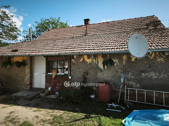 Eladó ház Tiszakécske 46 nm