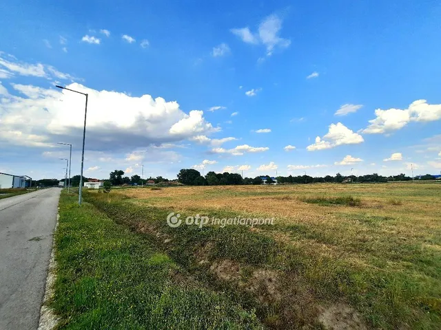 Eladó telek Abony 1501 nm