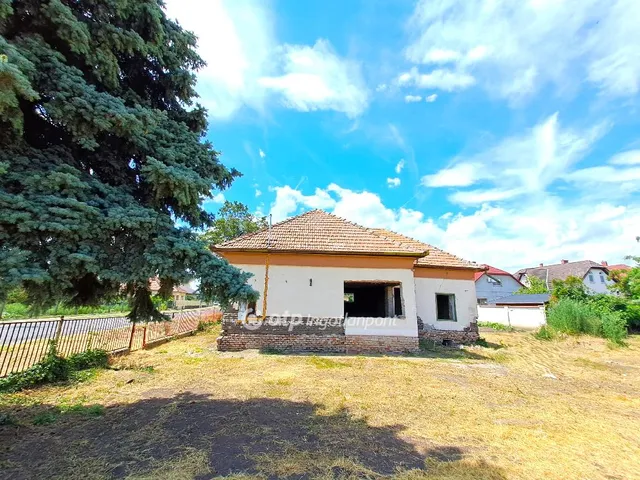 Eladó ház Abony 80 nm